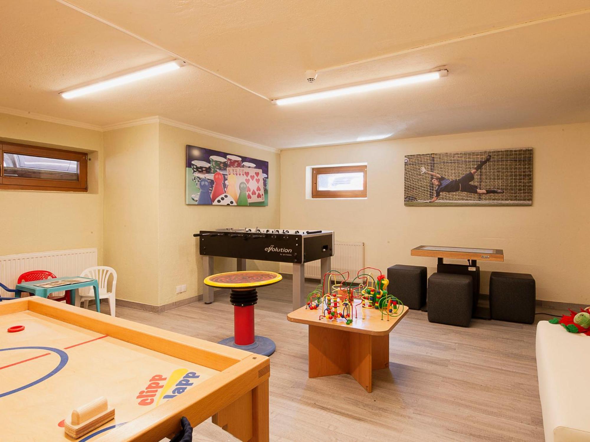 Apartment Falkner-13 By Interhome Oberlaengenfeld Екстер'єр фото